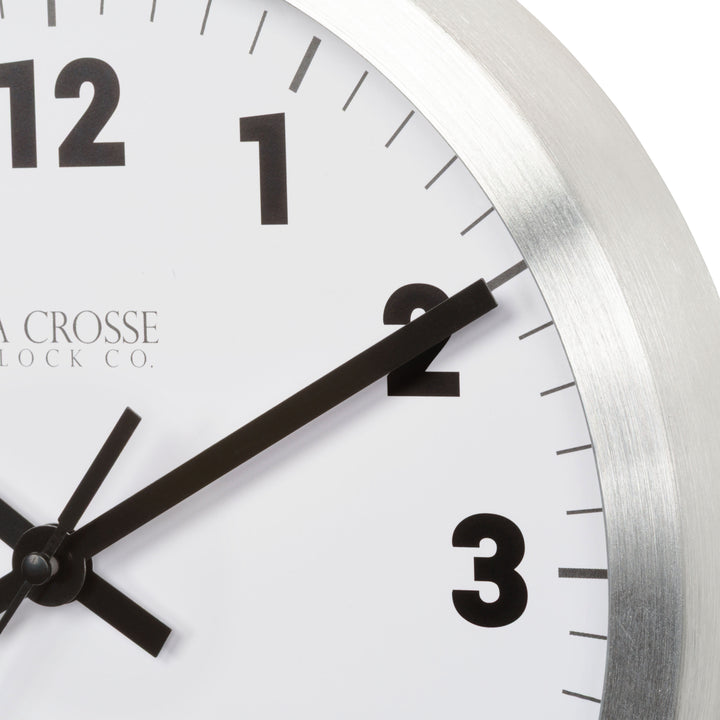 404-2626 10-inch Nash Wall Clock