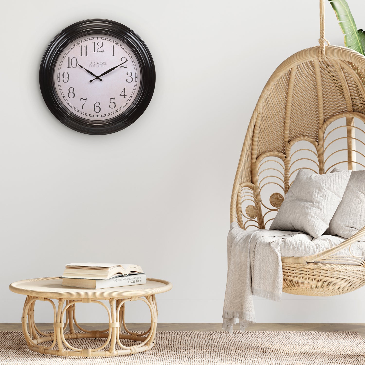 404-2658 23-inch Maxwell Wall Clock
