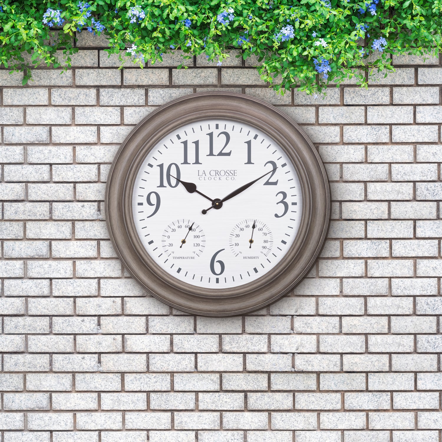 433-3267TH 26.2-inch Harvest Indoor/Outdoor Wall Clock with Temp and H
