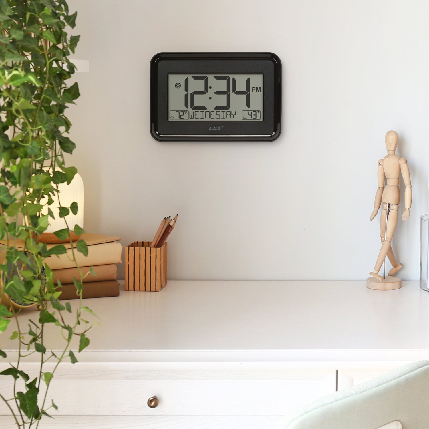 Black Digital Clock with Indoor/Outdoor Temperature | La Crosse