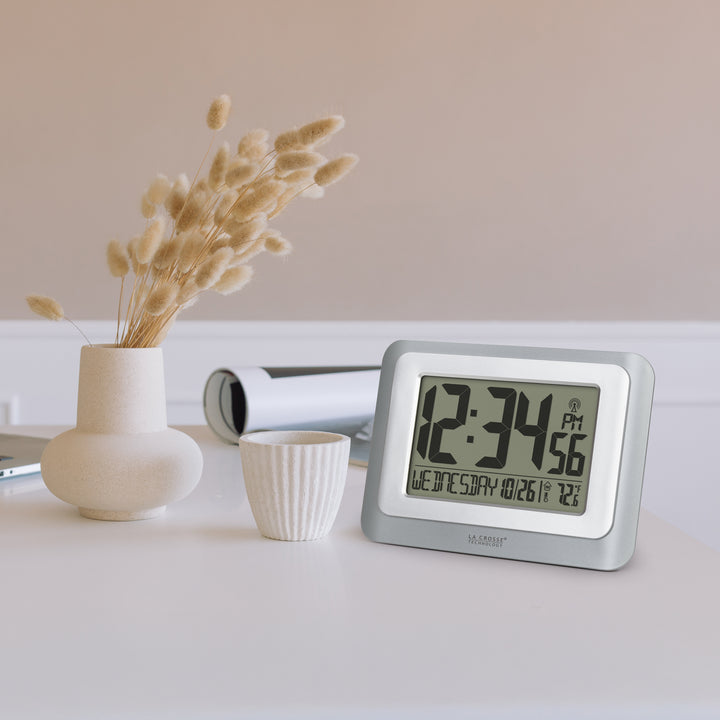 513-88907 Atomic Digital Wall Clock - Silver