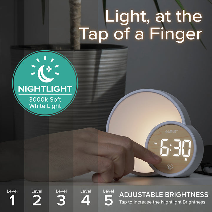 617-1412 Light at the tap of a finder