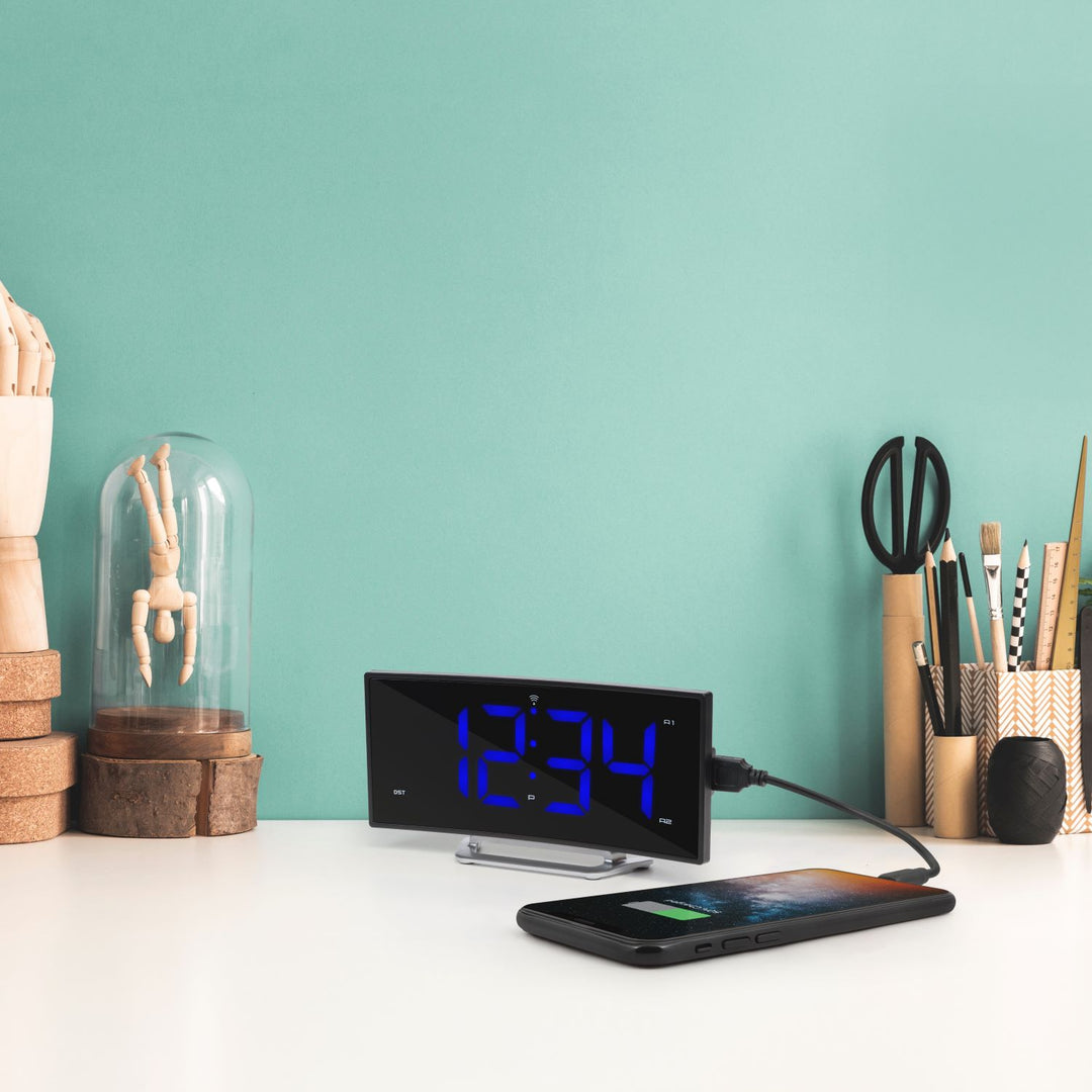 Atomic Curve LED Alarm | Digital Alarm Clocks | La Crosse Technology