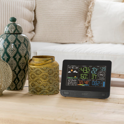 V42 Wi-Fi Professional Weather Station