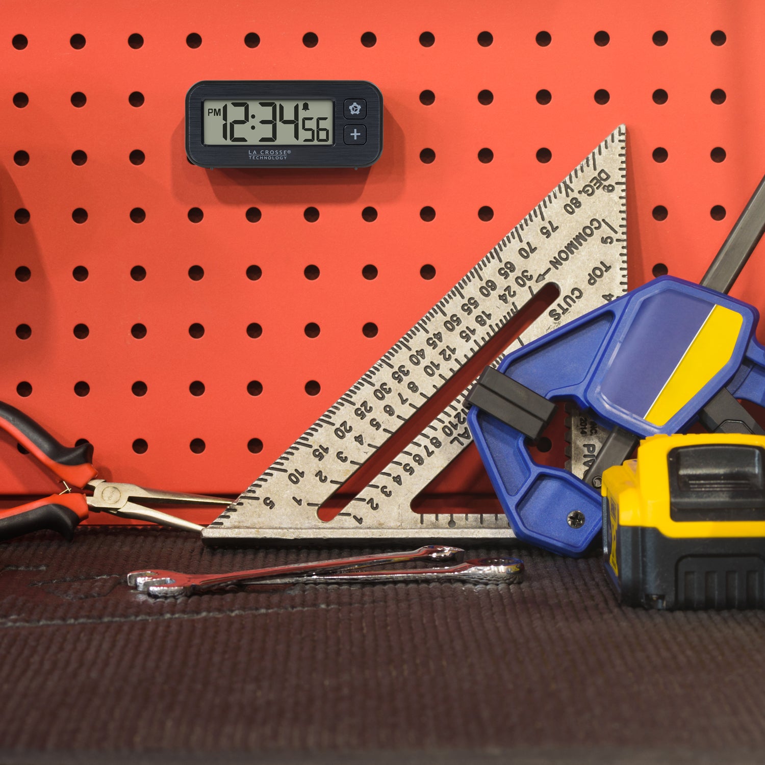 Mini Magnetic Clock | Digital Clock with Alarm | La Crosse Technology