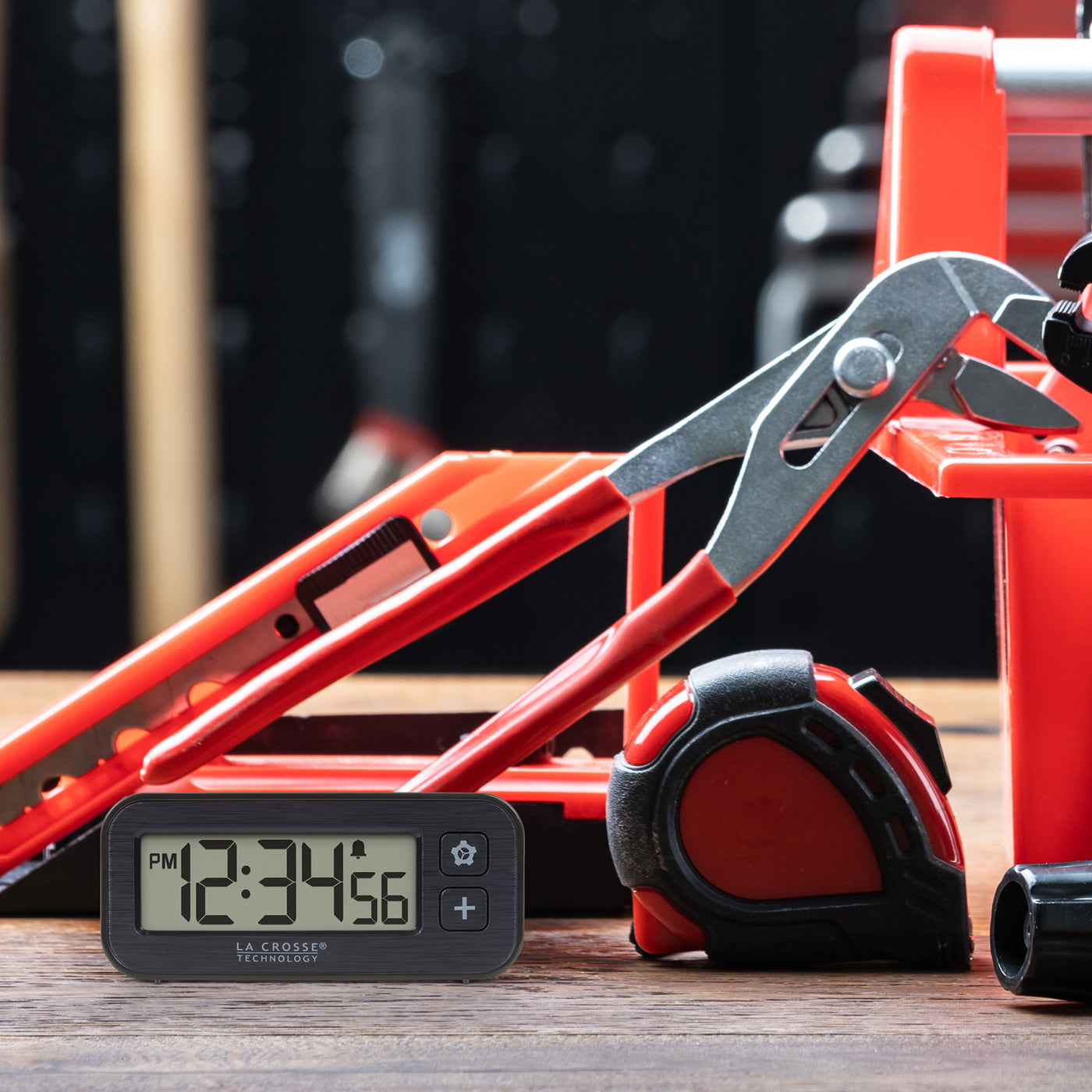 Mini Magnetic Clock | Digital Clock with Alarm | La Crosse Technology