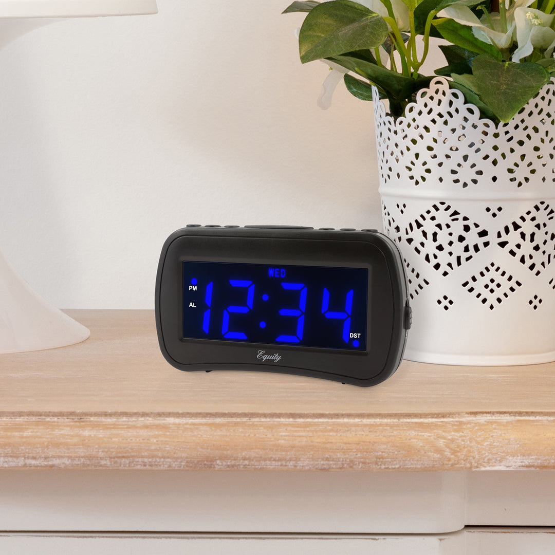 LED Insta Set Alarm Clock | Digital Alarm Clocks | La Crosse