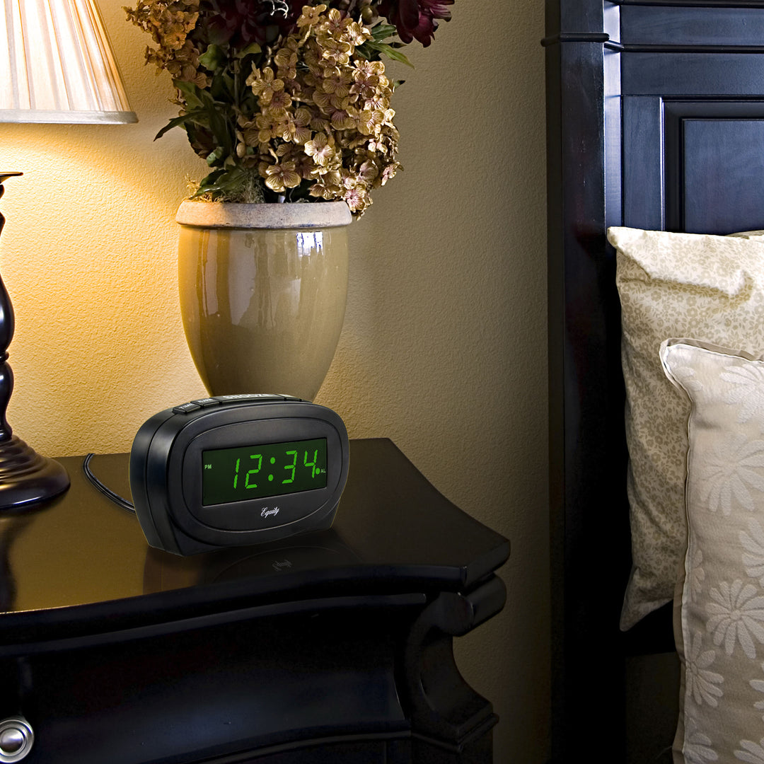 30226 0.6 inch Green LED Alarm Clock