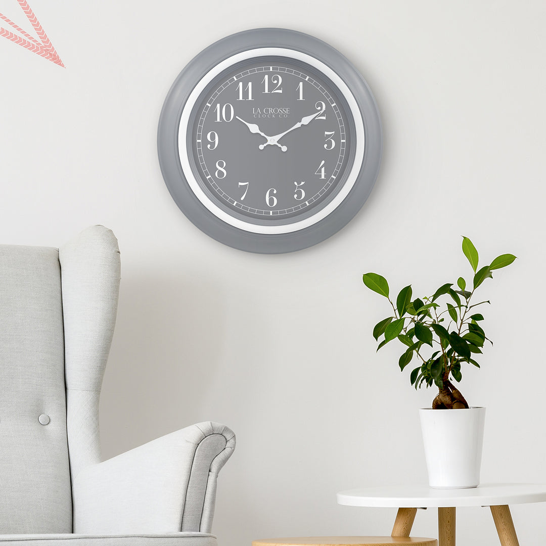 404-3846 18-inch Louisa Wall Clock