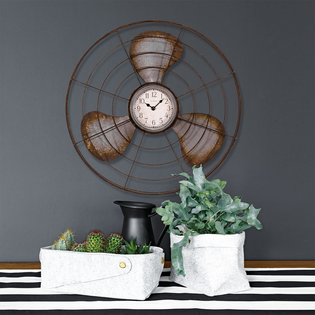 404-3942 16.5-inch Metal Fan Wall Clock – La Crosse Technology 404-3942 16.5-inch Metal Fan Wall Clock – La Crosse Technology