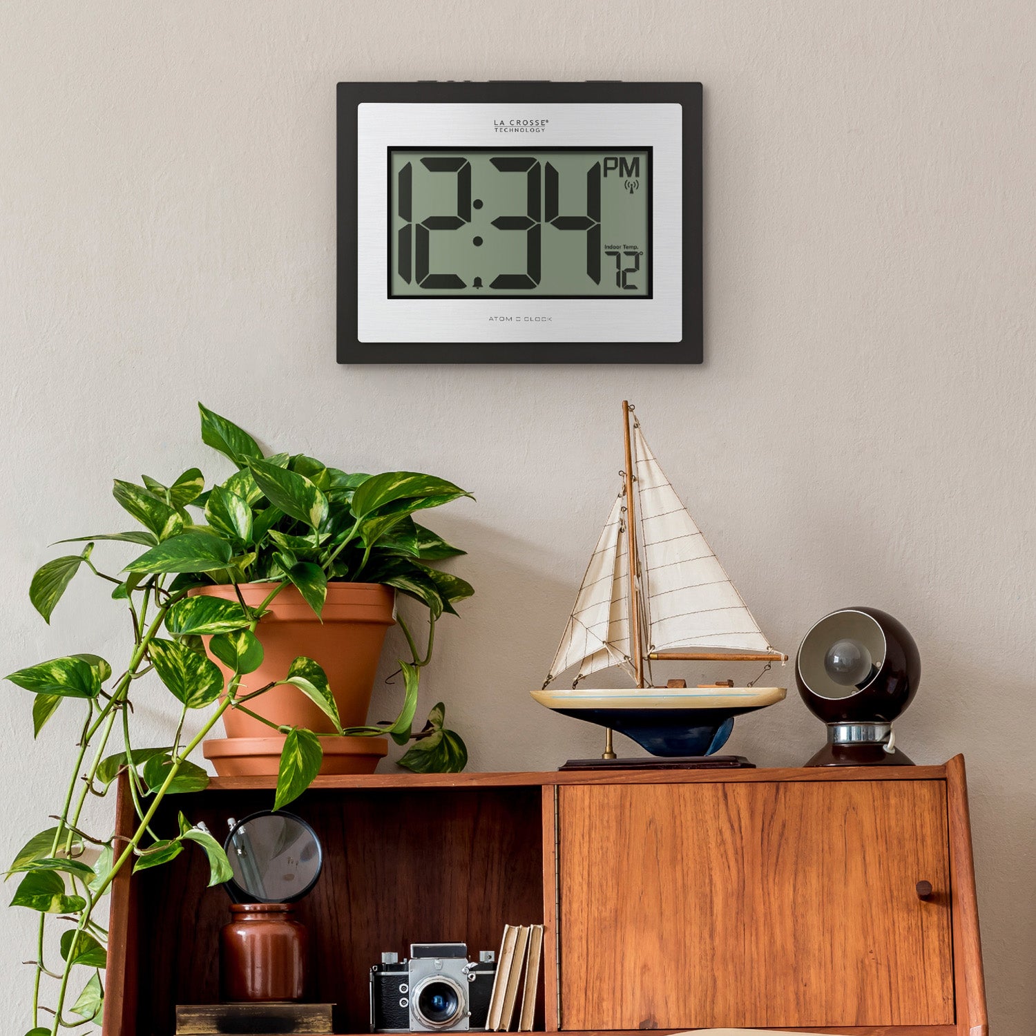 【希少・ケース付】Haka Autoknips II ドイツ製 セルフタイマー 513-1422S Atomic Digital Wall Clock with Indoor Temp