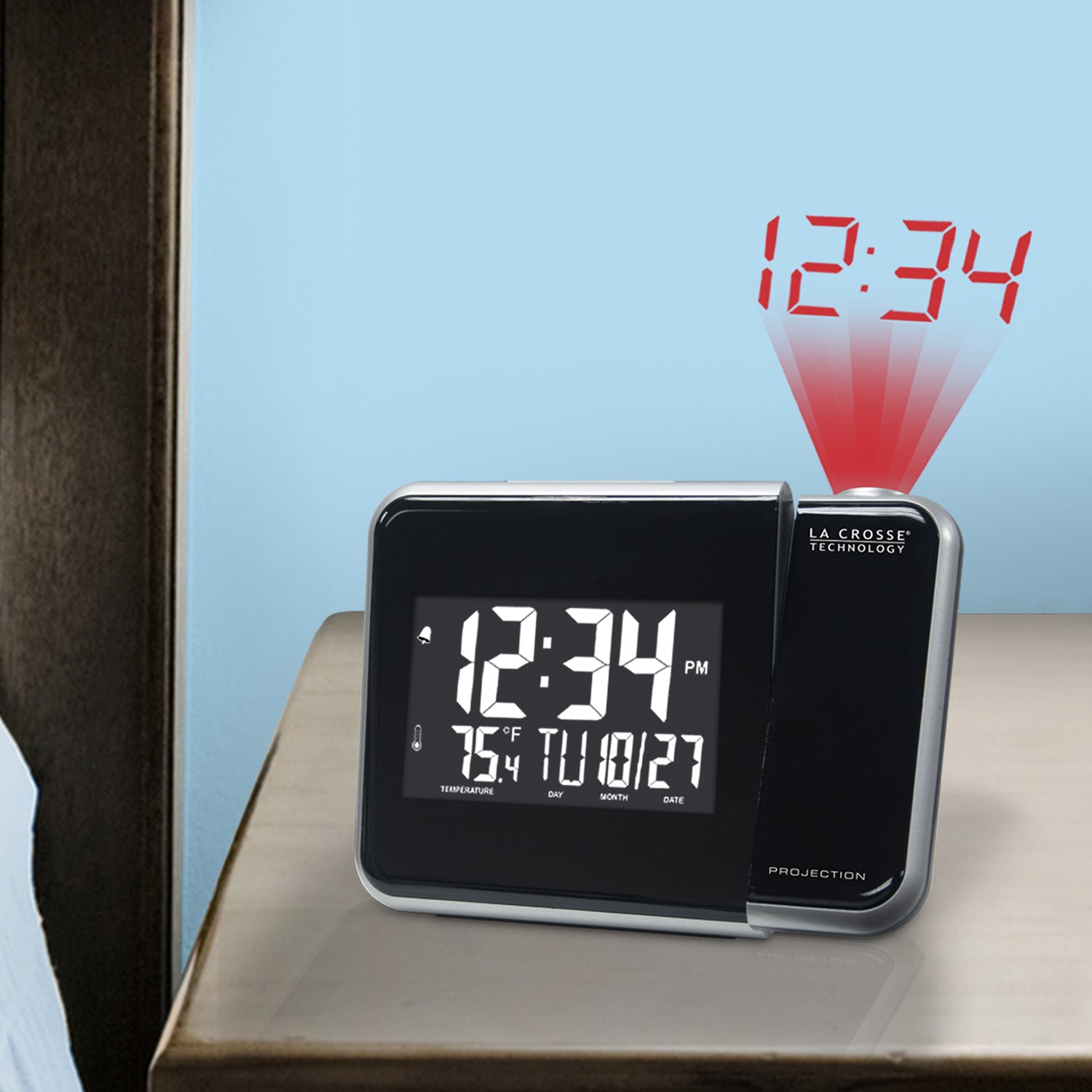 Projection Alarm Clock with Indoor Temperature