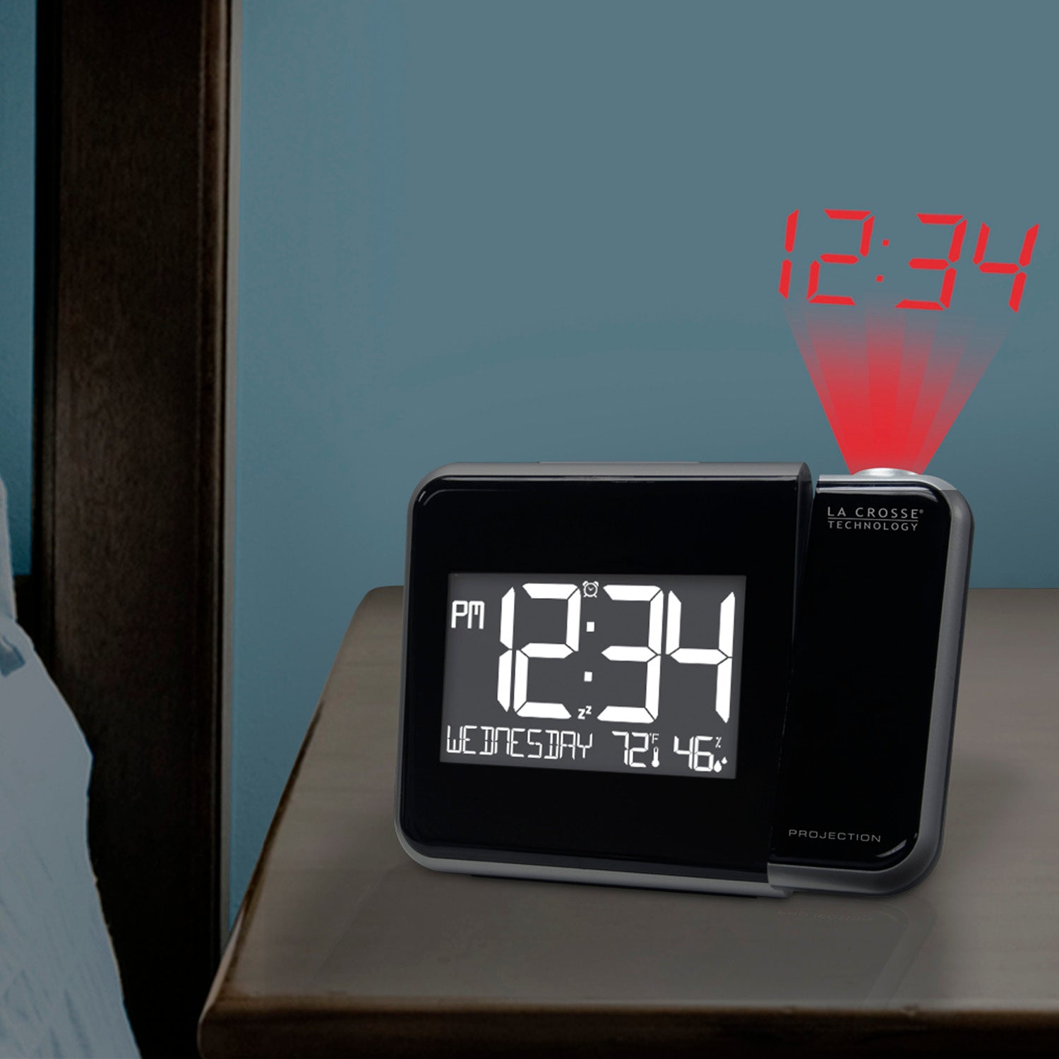 Projection Alarm Clock w/ Indoor Temp, Humidity & Backlight | La Crosse ...