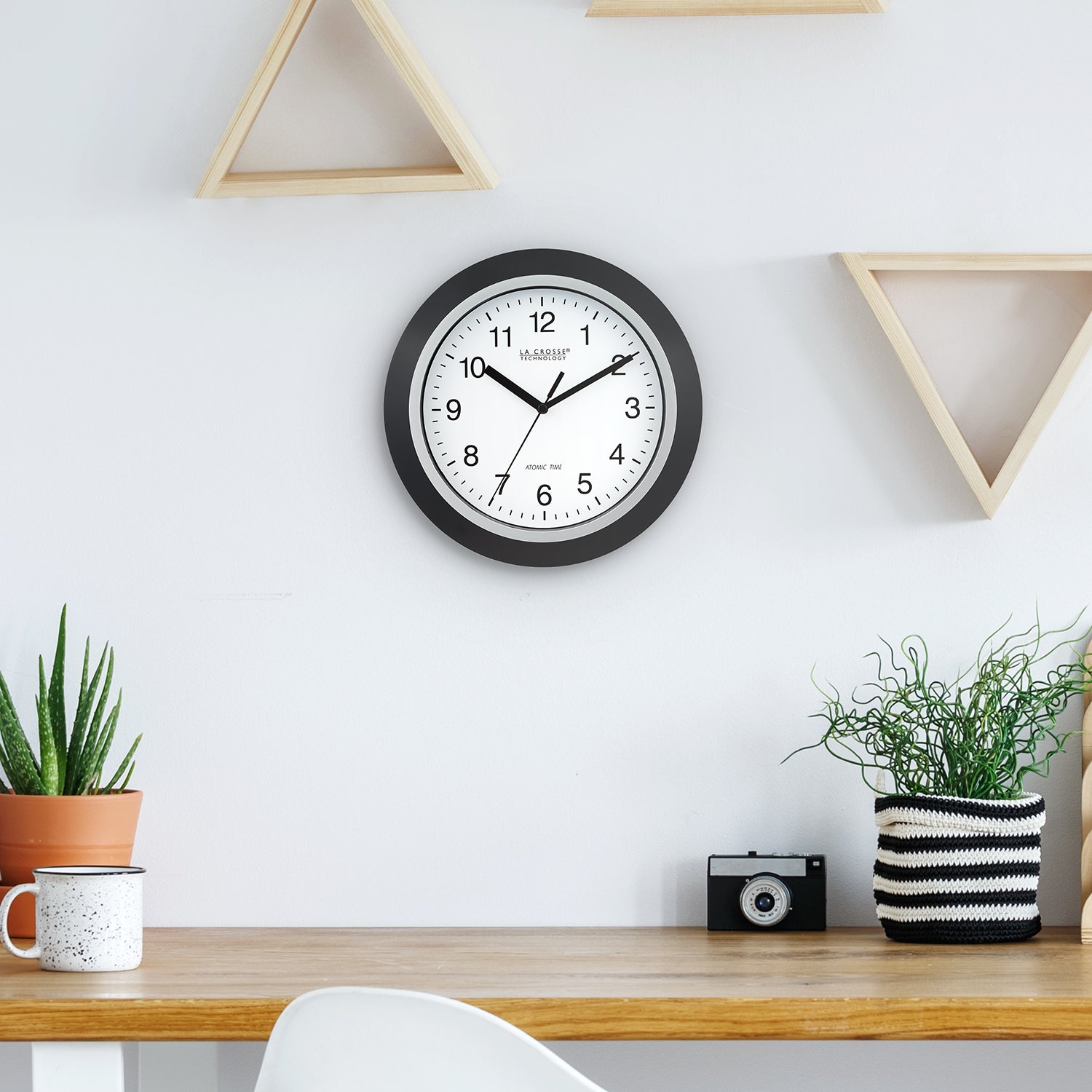 Atomic Wall Clock 10