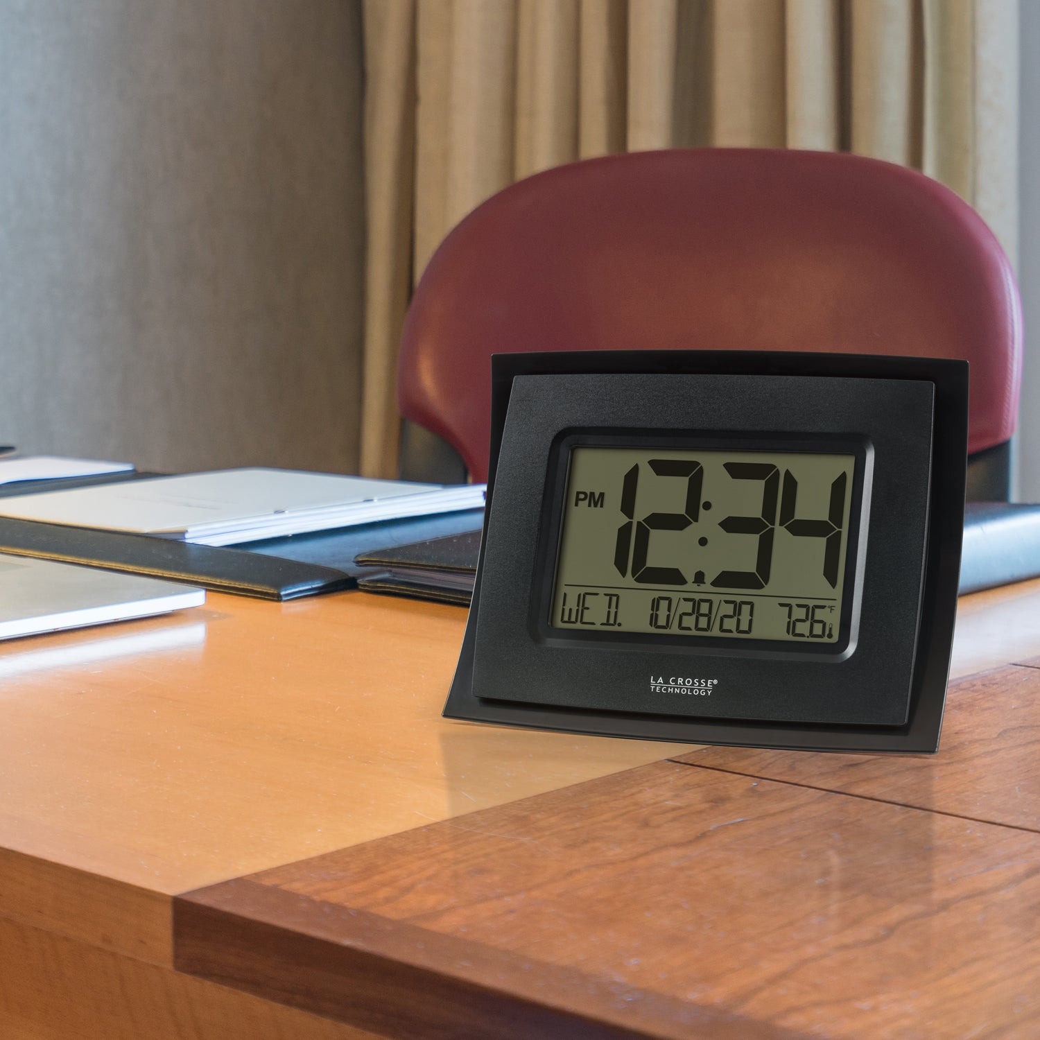 WT-8002U-B Digital Wall Clock with Indoor Temp and Calendar