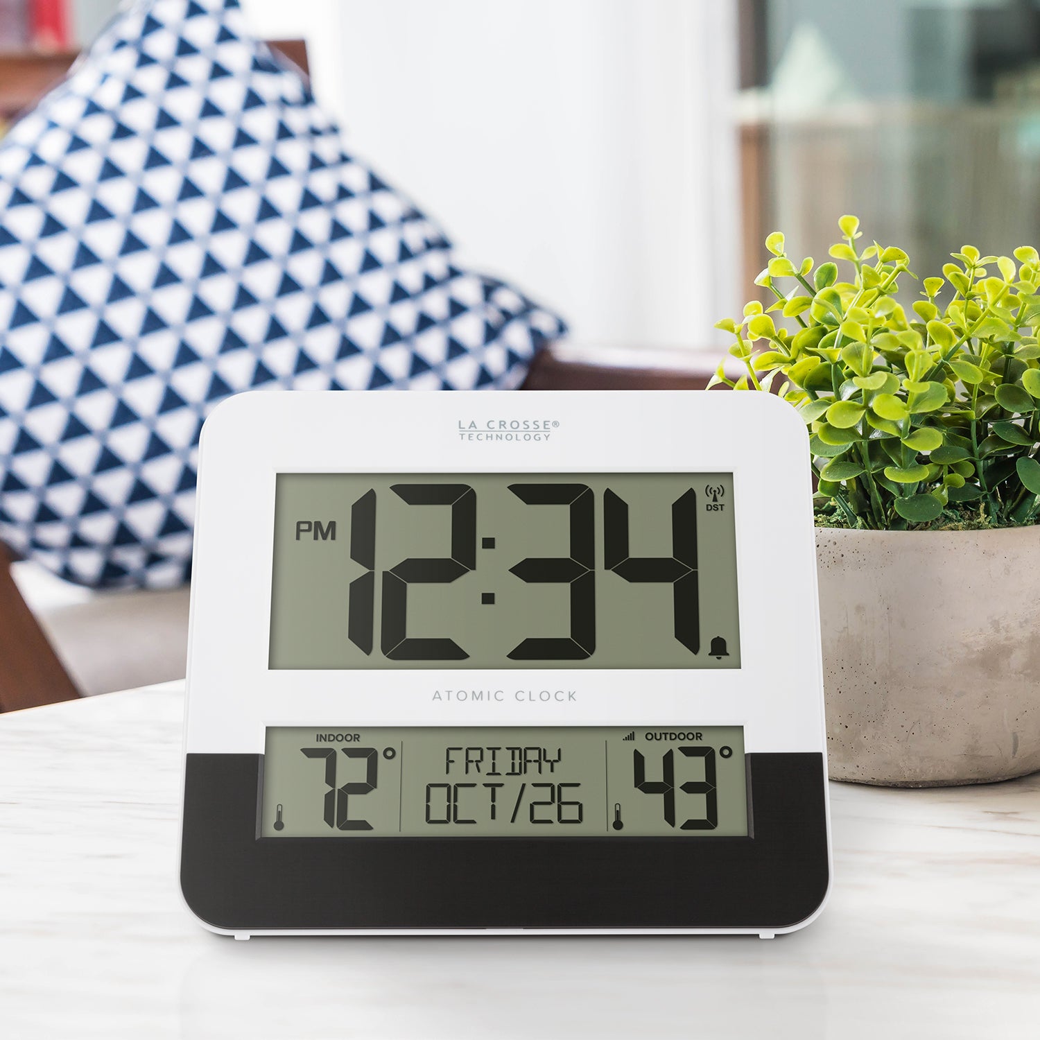 Atomic Clock with Indoor & Outdoor Temp | Digital Wall Clock | La