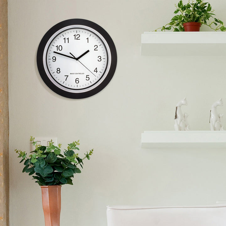 Analog Atomic Wall Clock