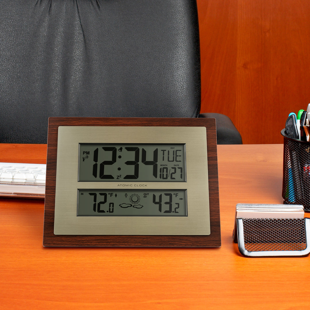 W86111V3 Atomic Digital Wall Clock with Forecast