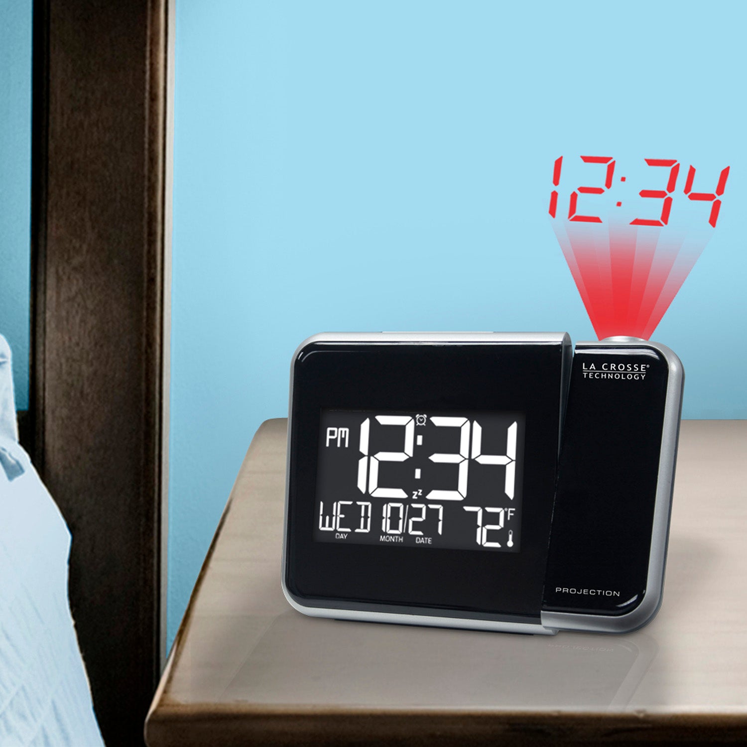Projection Alarm Clock with Indoor Temperature