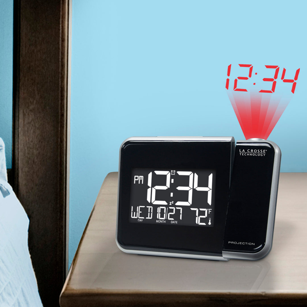 Projection Alarm Clock with Indoor Temperature